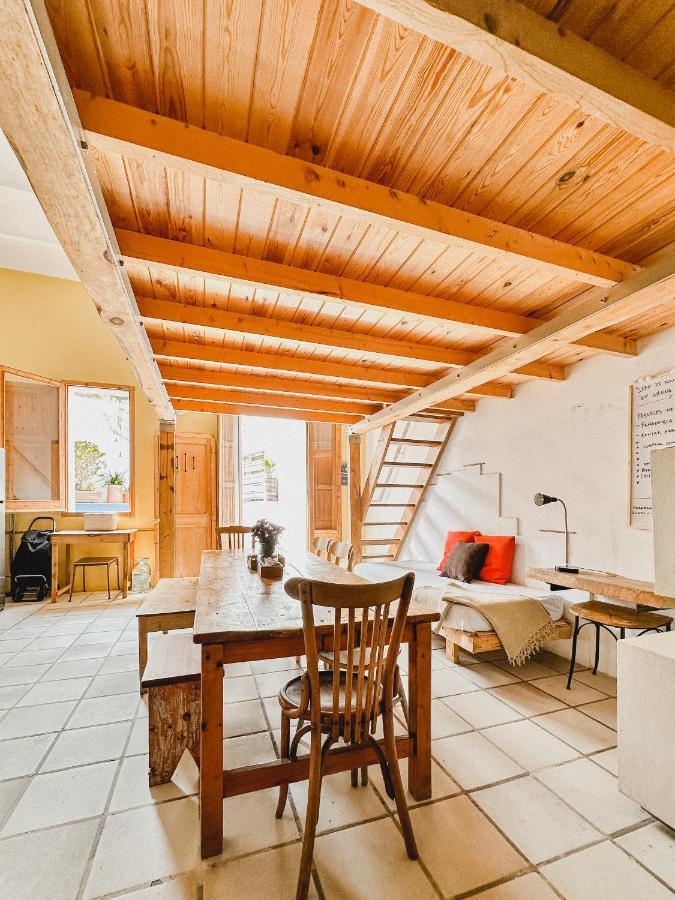Agradable Piso Compartido Apartment Barcelona Luaran gambar