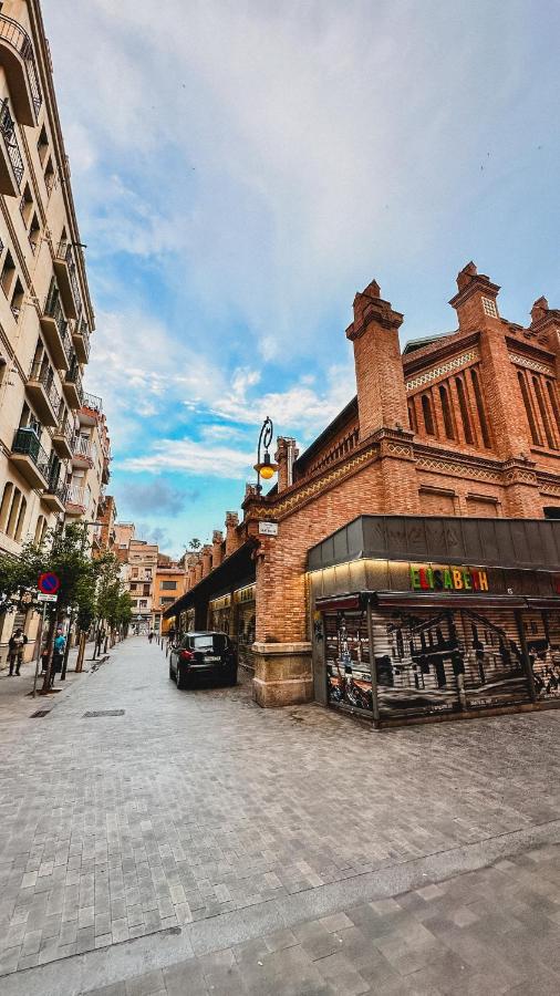 Agradable Piso Compartido Apartment Barcelona Luaran gambar