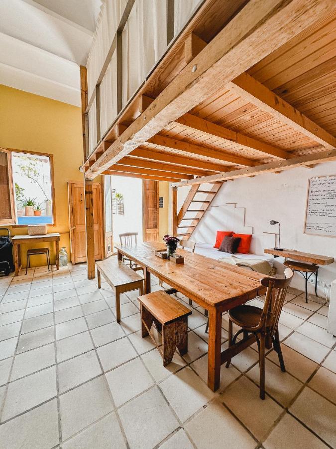 Agradable Piso Compartido Apartment Barcelona Luaran gambar